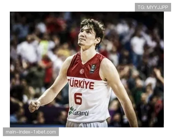 奥斯特沃尔德累计黄牌停赛 土耳其球队防线轮换深度告急